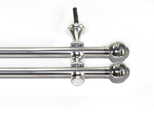 varão de curtina cromado de aluminio.